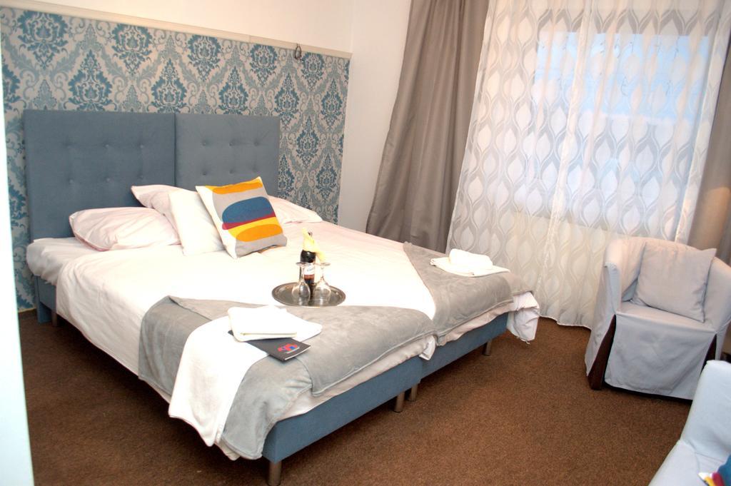 Acwador Hotel Pleszew Eksteriør billede